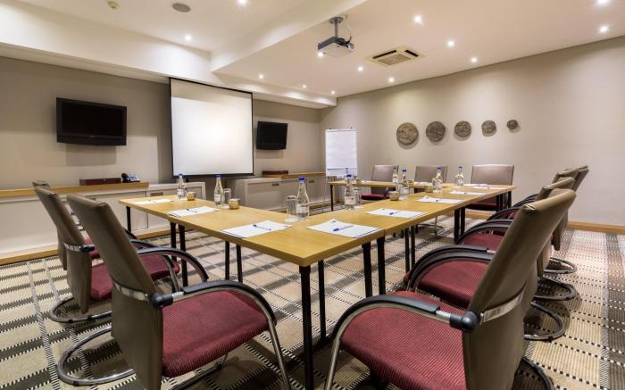 Holiday Inn Express Sandton-Woodmead By IHG