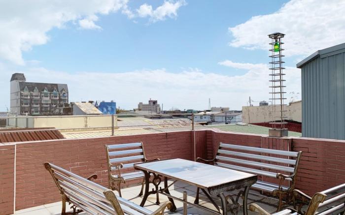 Jiaoxi RuYi 包棟民宿（烤肉麻將桌遊、3分鐘到溫泉市區、車站、夜市）