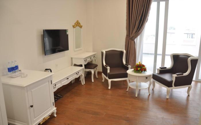 Carita Hotel