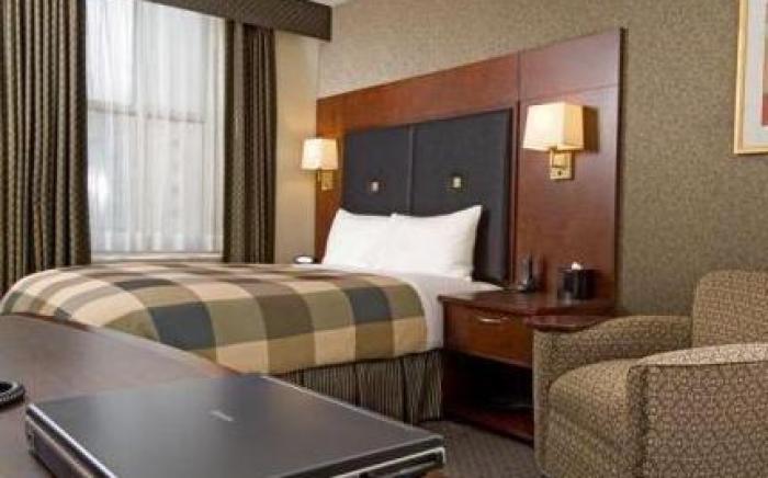 Club Quarters Hotel in Houston