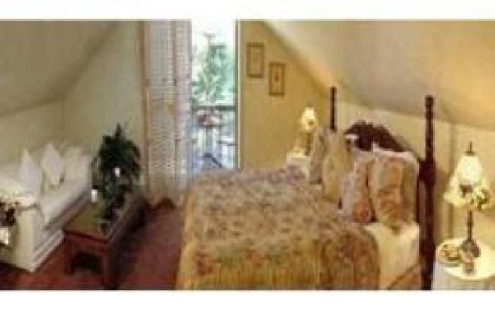 Spanish Villa Inn