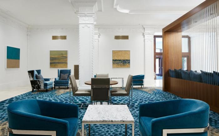 Club Quarters Hotel in Houston