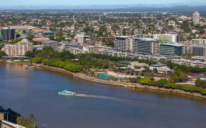 Oaks Brisbane Casino Tower Suites