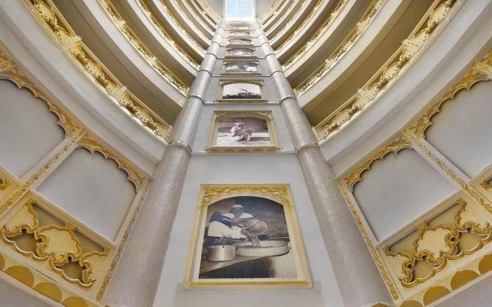 Al Safir Hotel