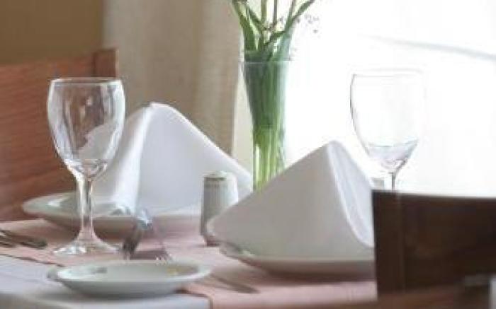 Hotel Tower Inn & Suites