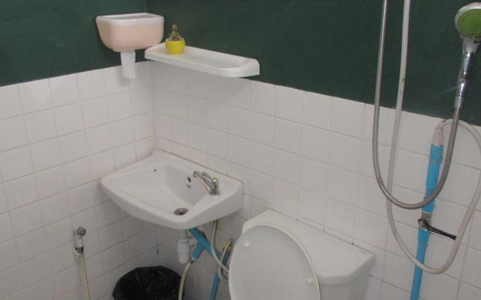 Jay Guesthouse and Restaurant (adult only)