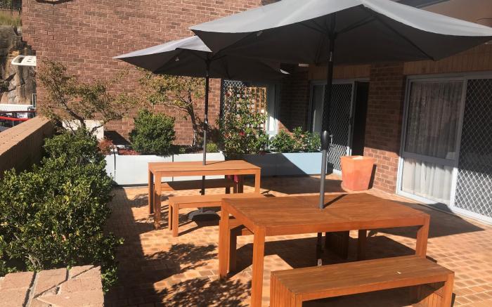 Mariners Court Hotel