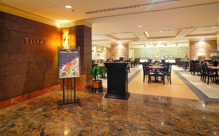 Hotel Shangri-La
