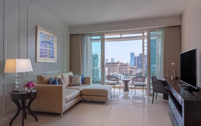Dusit Suites Hotel Ratchadamri