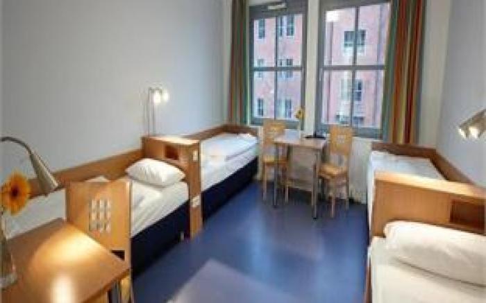 Airporthotel Berlin-Adlershof