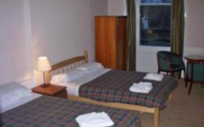 Edinburgh House Hotel
