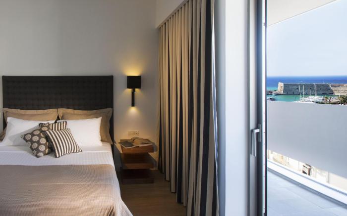 Aquila Atlantis Hotel