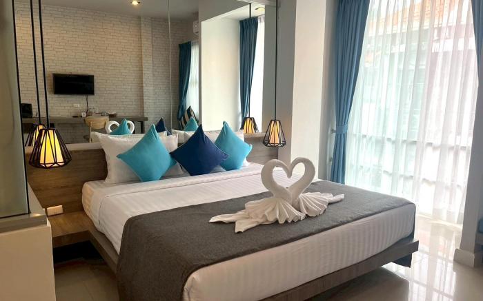 MORE Patong Hotel
