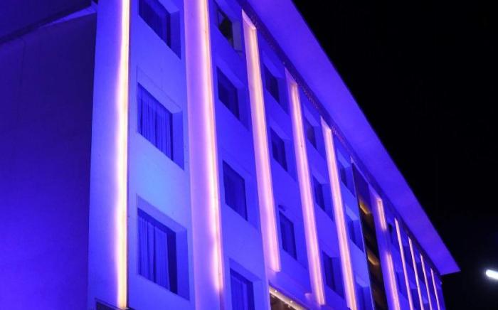 Hotel Lakhdatar