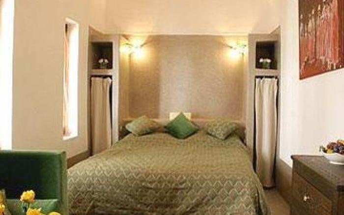 Riad Davia