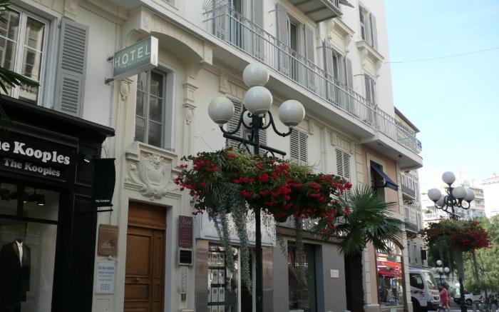 Hotel Le Petit Trianon