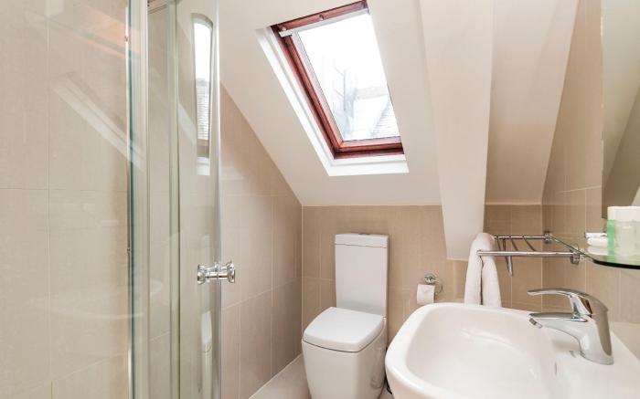 Trebovir Hotel London