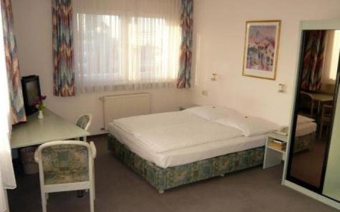 Businesshotel & Appartements Stuttgart-Vaihingen