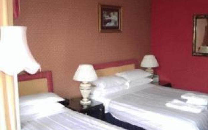 Alexander Guest House