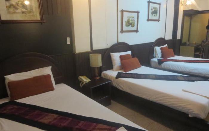 New Lao Paris Hotel