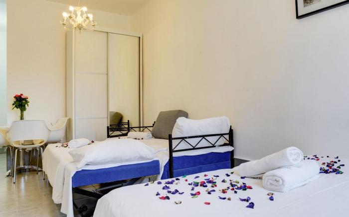 Liber Seashore Suites Aparthotel