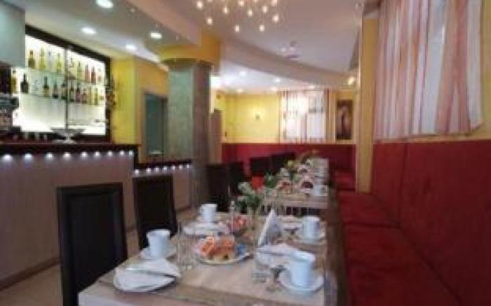 Hotel Cristal Eboli