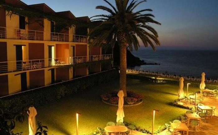 Hotel Desiree