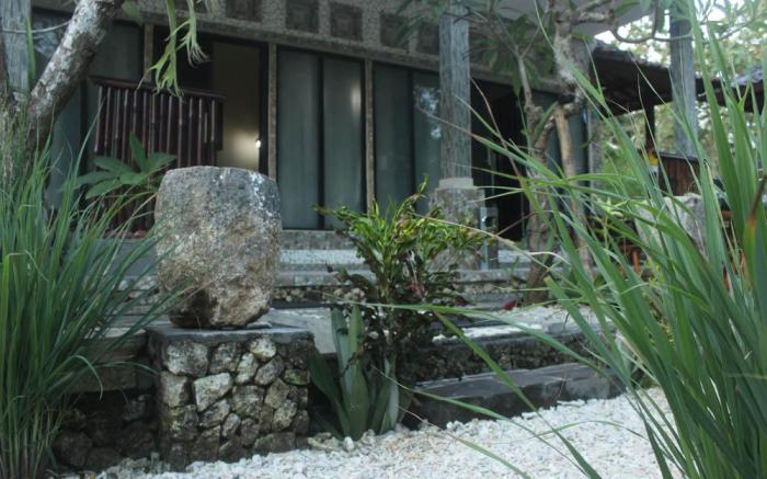 Villa Green House