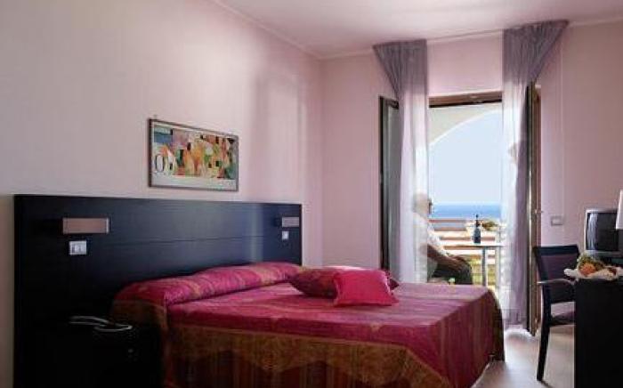 Hotel Mareluna