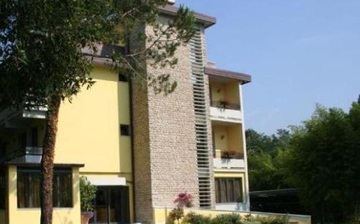 Hotel Nedy