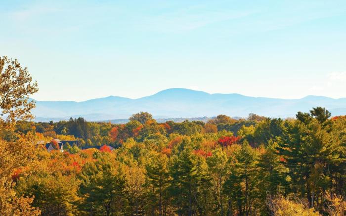 DoubleTree by Hilton Burlington Vermont