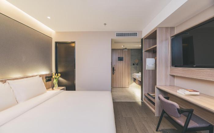 Atour Light Hotel Chengdu Wuhou Shuangnan Hongpailou Road