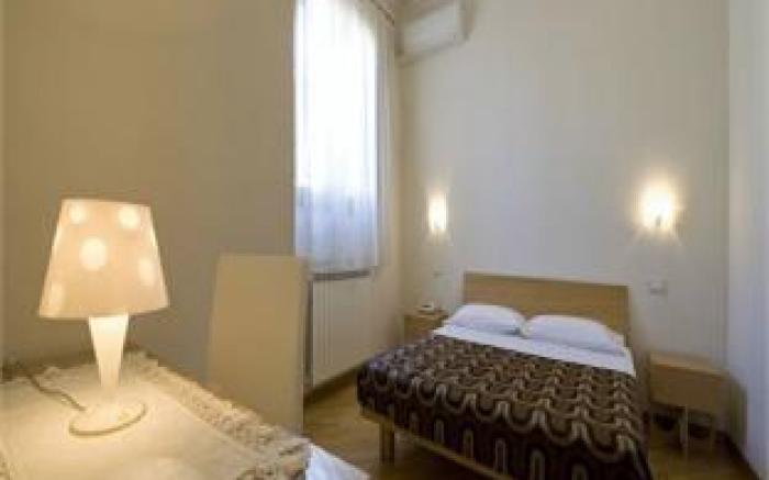 Stella CasaBono