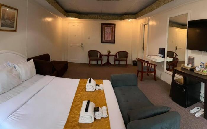 Grand Peninsula Suites Bataan