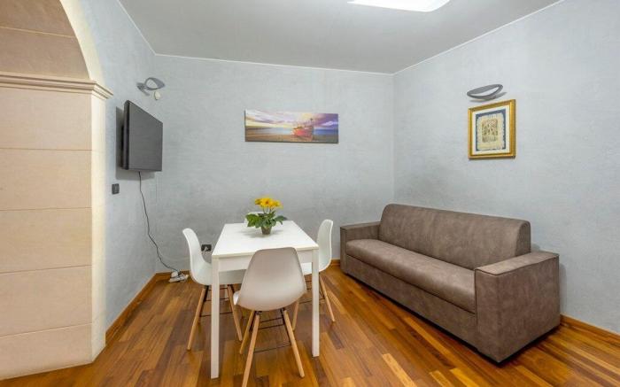 Central Ortigia Apartment Steps Away From Sights
