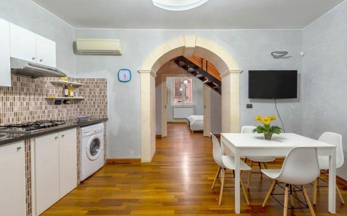 Central Ortigia Apartment Steps Away From Sights