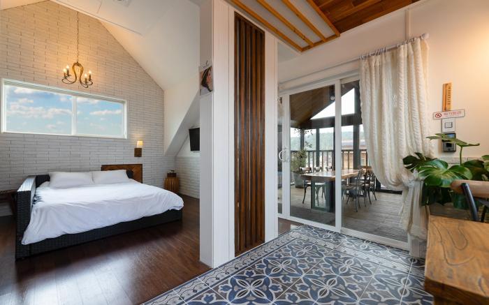 Gyeongju suite cream hill Pension