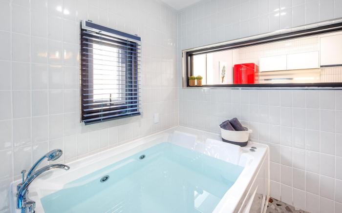 Gosung Shalala Private Pool & Spa Villa