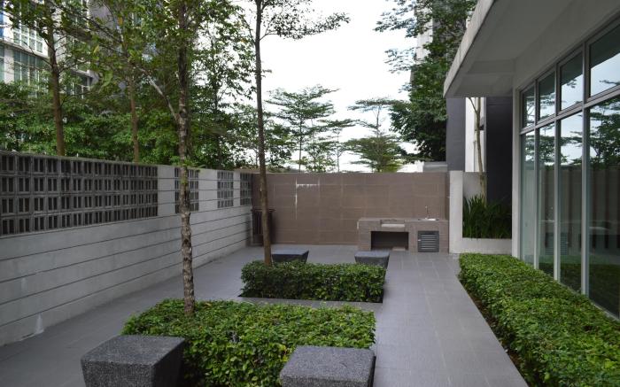 Three Elements*MRT2*Netflix* Self Check-iN(B)