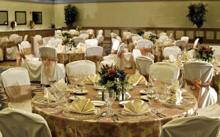 Doubletree by Hilton Phoenix - Tempe