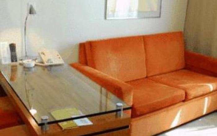 Regent Park Suite Hotel