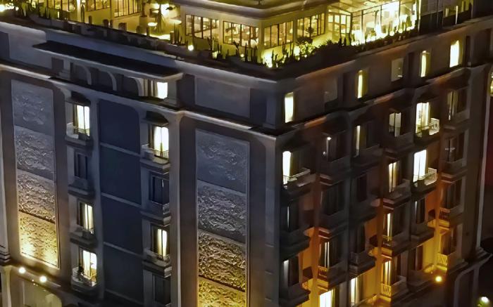 The Grantage Hotel & Sky Lounge