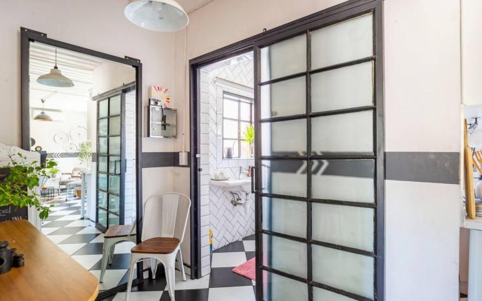 Retro-vintage New Yorker Apartment in Centurion