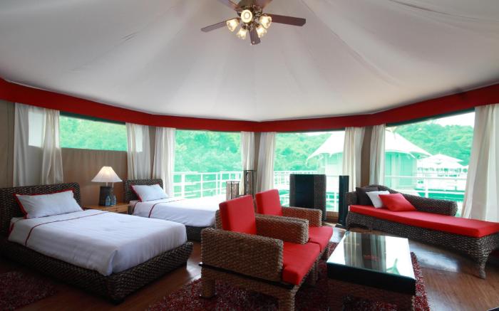 Canvas & Orchids Retreat