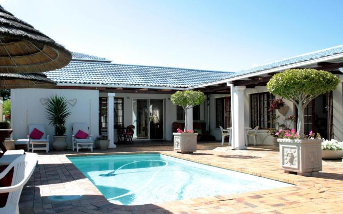 Dolphin Inn Guesthouse Blouberg