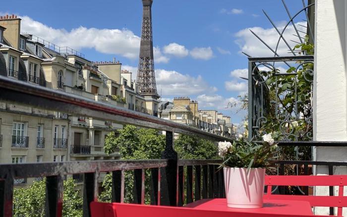 Hotel Le Cercle Tour Eiffel