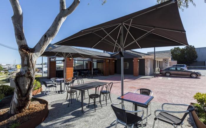 Gallery Hotel