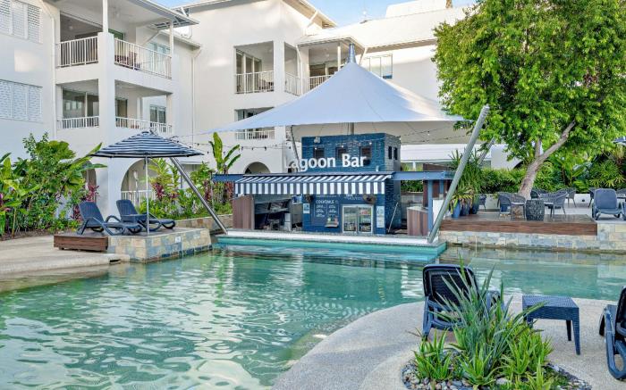 Mantra PortSea Port Douglas