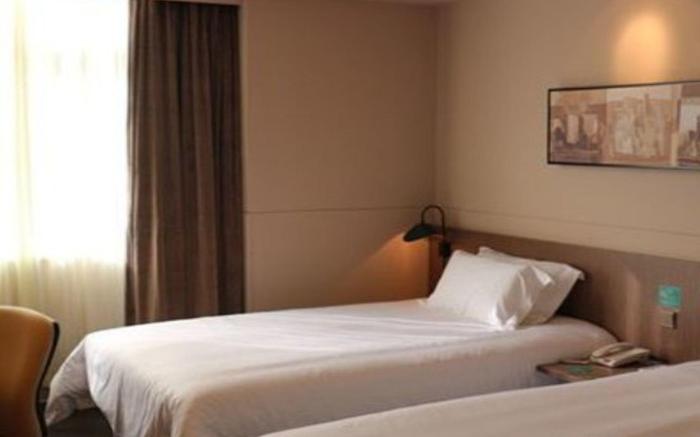 Jinjiang Inn Pinshang Xining Wusi West Road New Hualian Squire Branch