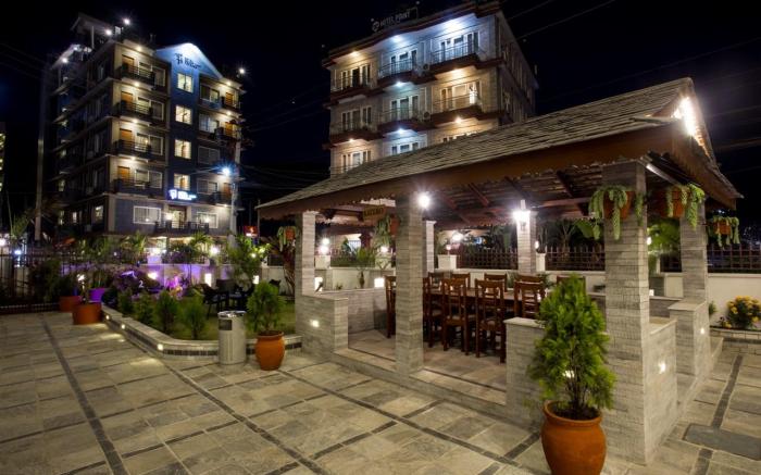 Hotel White Pearl